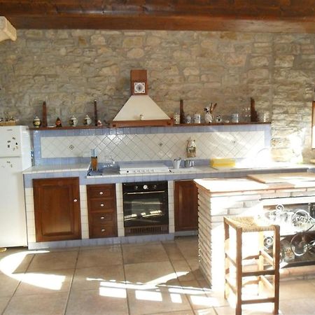 La Cinci Allegra Valfabbrica Bagian luar foto